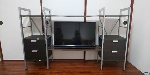 テレビ台(テレビは付いていません)