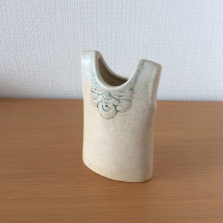 リサラーソン フラワーベース ワードローブの画像