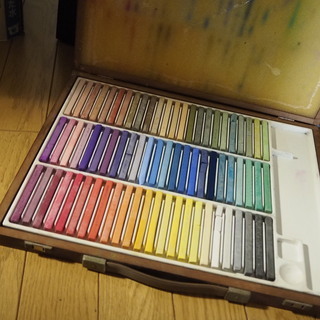 Faber Castellファーバーカステル パステル 木箱 72色