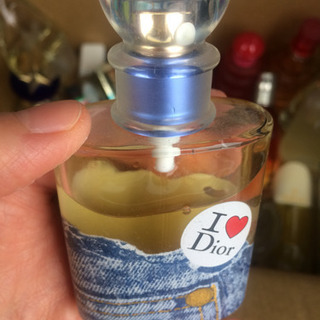 受付終了しました。香水もらってください の画像