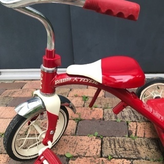 ラジオフライヤー 三輪車の画像