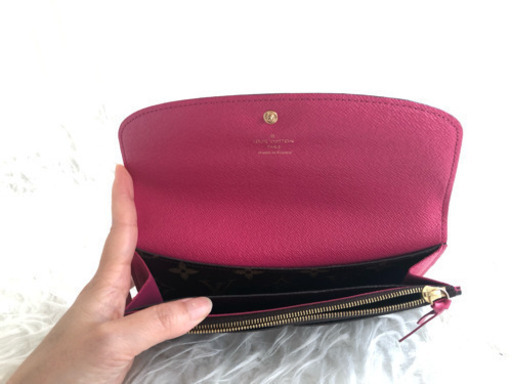 ルイヴィトン モノグラム長財布エミリー