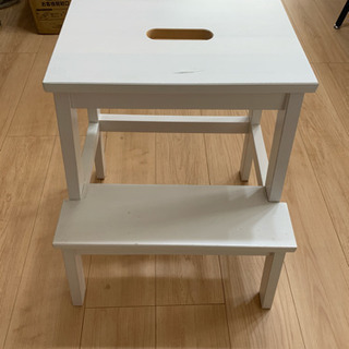 【条件付きで無料で差し上げます】IKEA 階段型登り台の画像