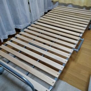 すのこパイプベッド