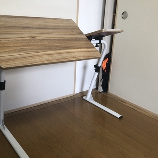 昇降式 折りたたみ式 サイドテーブル をお譲りしますの画像