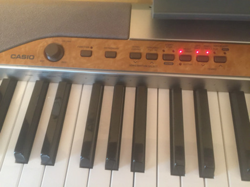 (値下げ)電子ピアノ (中古)