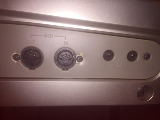 (値下げ)電子ピアノ (中古)