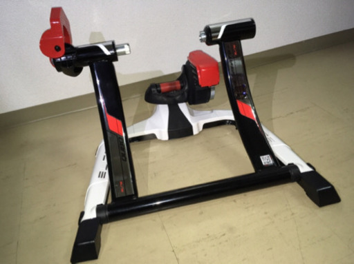 自転車固定ローラー ELITE QUBO デジタルスマート B+