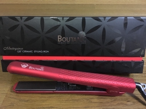 【未使用品/箱入り/付属品付き】 日本未上陸 オールセラミック ヘアアイロン