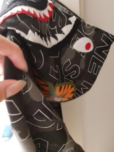 服/ファッション bape hoodie
