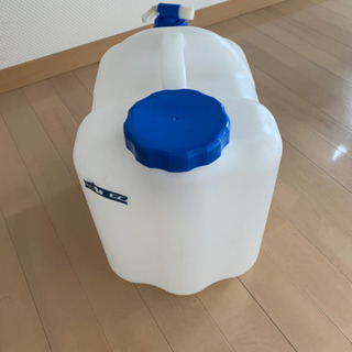 ポリタンク 20Lの画像