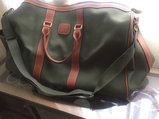 バーバリー 大きめボストンバッグ 美品