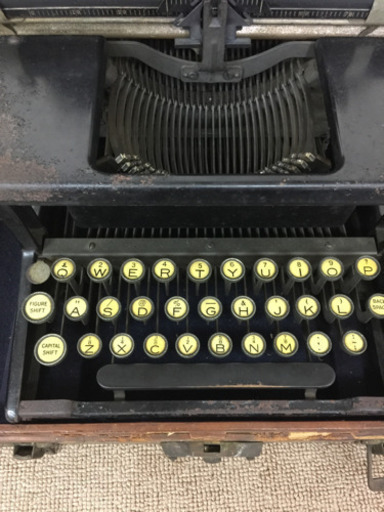 [エイブイ]タイプライター、レトロ、アンティーク