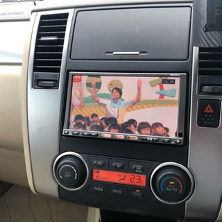 日産ティーダの画像