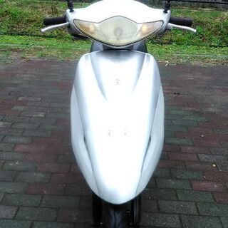 とても良いエンジン。 ホンダ、Dio、AF56、フロントタイヤは...