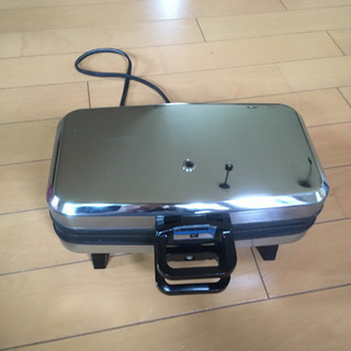 Vitantonio ビタントニオ　のベルギーワッフルメーカーです。