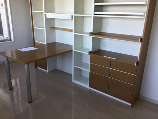 ★美品！　デスク付壁面収納