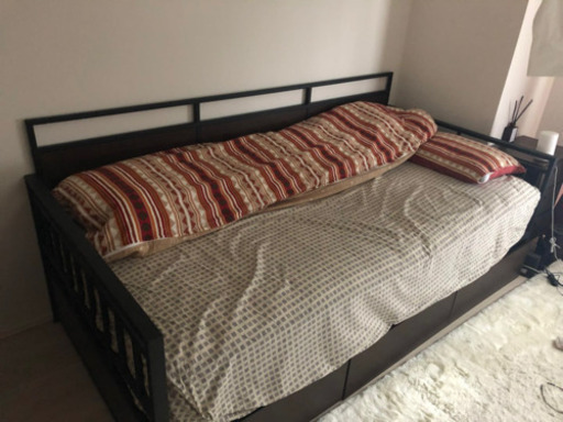 一年ぐらい使ったほぼ新品です。