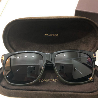 美品！トムフォードのサングラスの画像