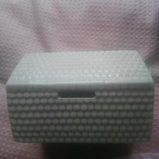 貯金箱の画像