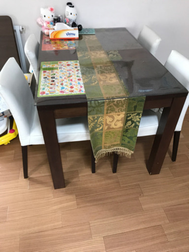 ダイニングテーブル椅子4脚セット