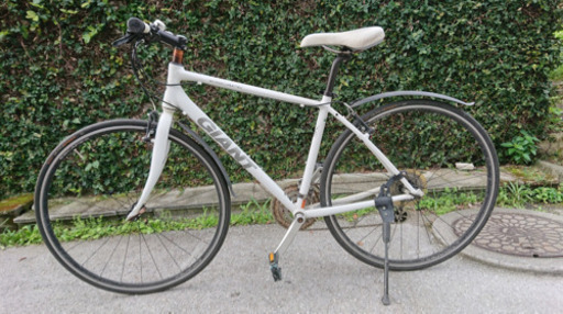 クロスバイク GIANT ESCAPE R3