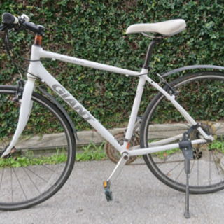 GIANT ESCAPE R3