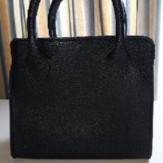 マーキュリーデュオのバッグの画像