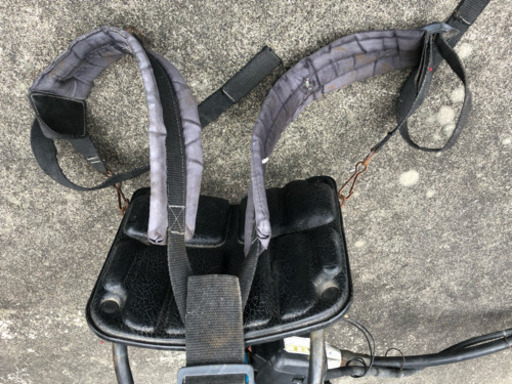 【売ります】クボタ 草刈機 背負い式