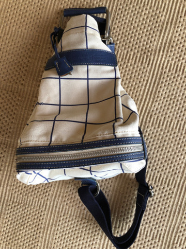 未使用  フェリージ 2087/cktmc