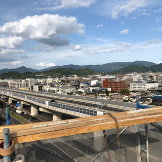 福岡市西区で型枠解体の会社をやってます