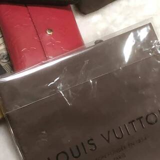 『LOUIS VUITTON 』ヴェルニ・サラ・フランボワーズ長財布