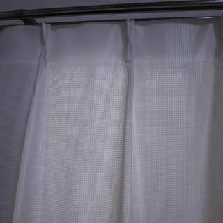 ニトリ遮熱・ミラーレースカーテン ２枚の画像