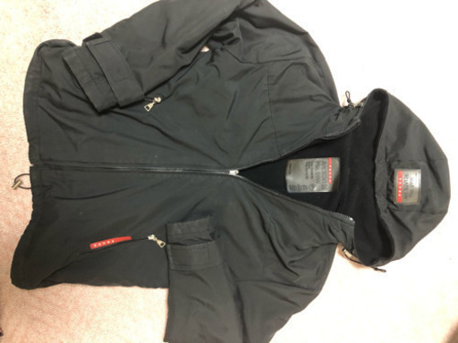 PRADA ジャンパー