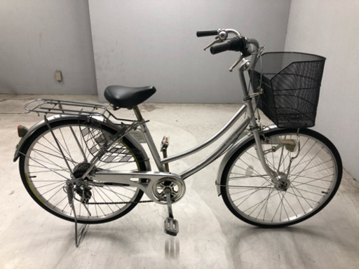 超綺麗！艶々シルバー 26インチ 6段変速 オートライト！