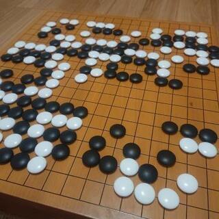 囲碁を打ちませんか？
