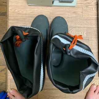 業務用 長靴 作業靴（手袋とマスク付き）の画像