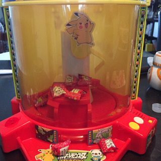 ポケモン クレーンゲーム機の画像
