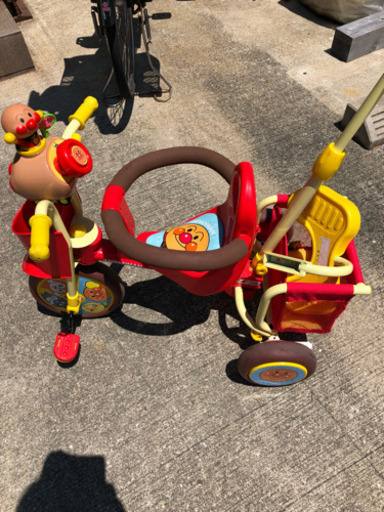 アンパンマン三輪車  数回使用のみ！ 商談中です！