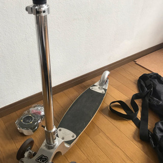 k2 キックボード 廃盤 新品タイヤ3つ、スプリング、ケース付きの画像