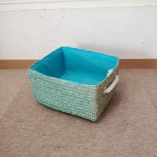 小物入れのカゴ
