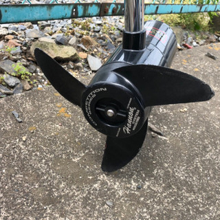 モーターガイド☆12Vエレキ2機セット♪故障異音なし!!2機掛けに最適 オフセットにピッタリ収まるカスタム仕様!!!の画像