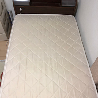 シングルベッド の画像