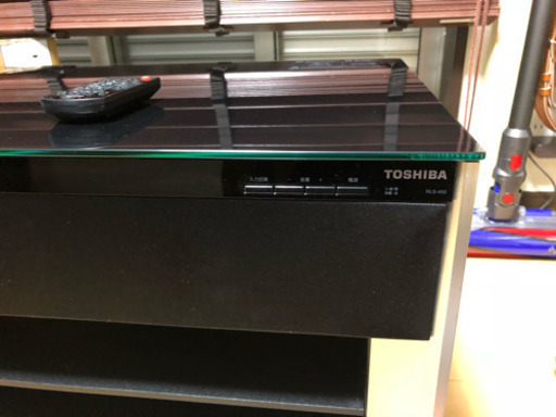 スピーカー内蔵型テレビ台