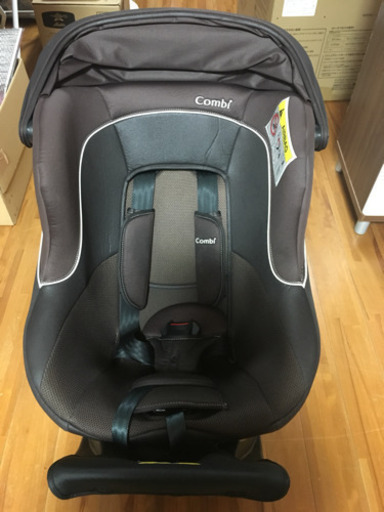 チャイルドシート コンビ ネムールライト(combi ISOFIX)