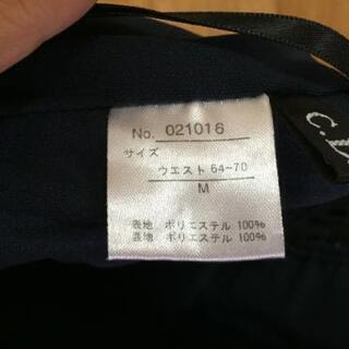 小花柄スカートの画像