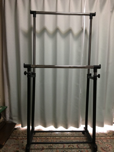 ハンガーラック