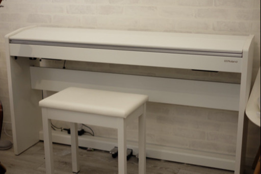 ピアノ ローランド F-140R 電子ピアノ