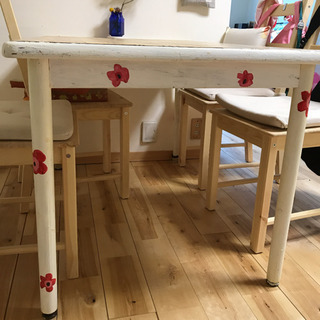 ダイニングテーブル 北欧 マリメッコ風 リメイク DIY好きさんにの画像