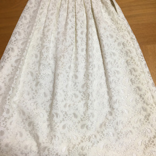 ビバリーヒルズ総レーススカートＭ未使用の画像